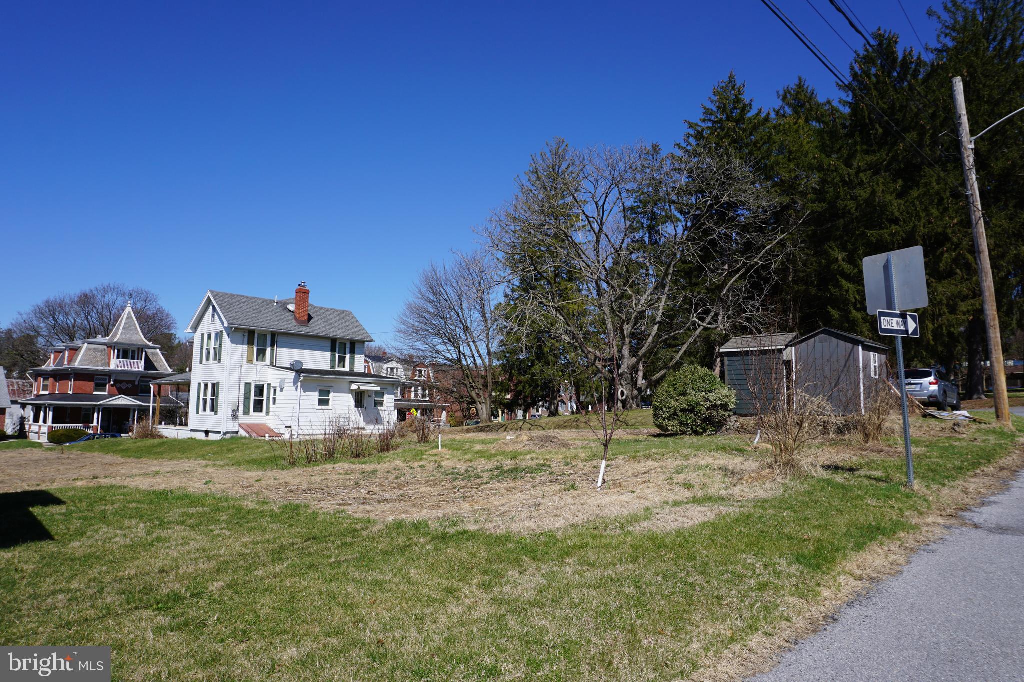 AUTUMN RIDGE - Residential
