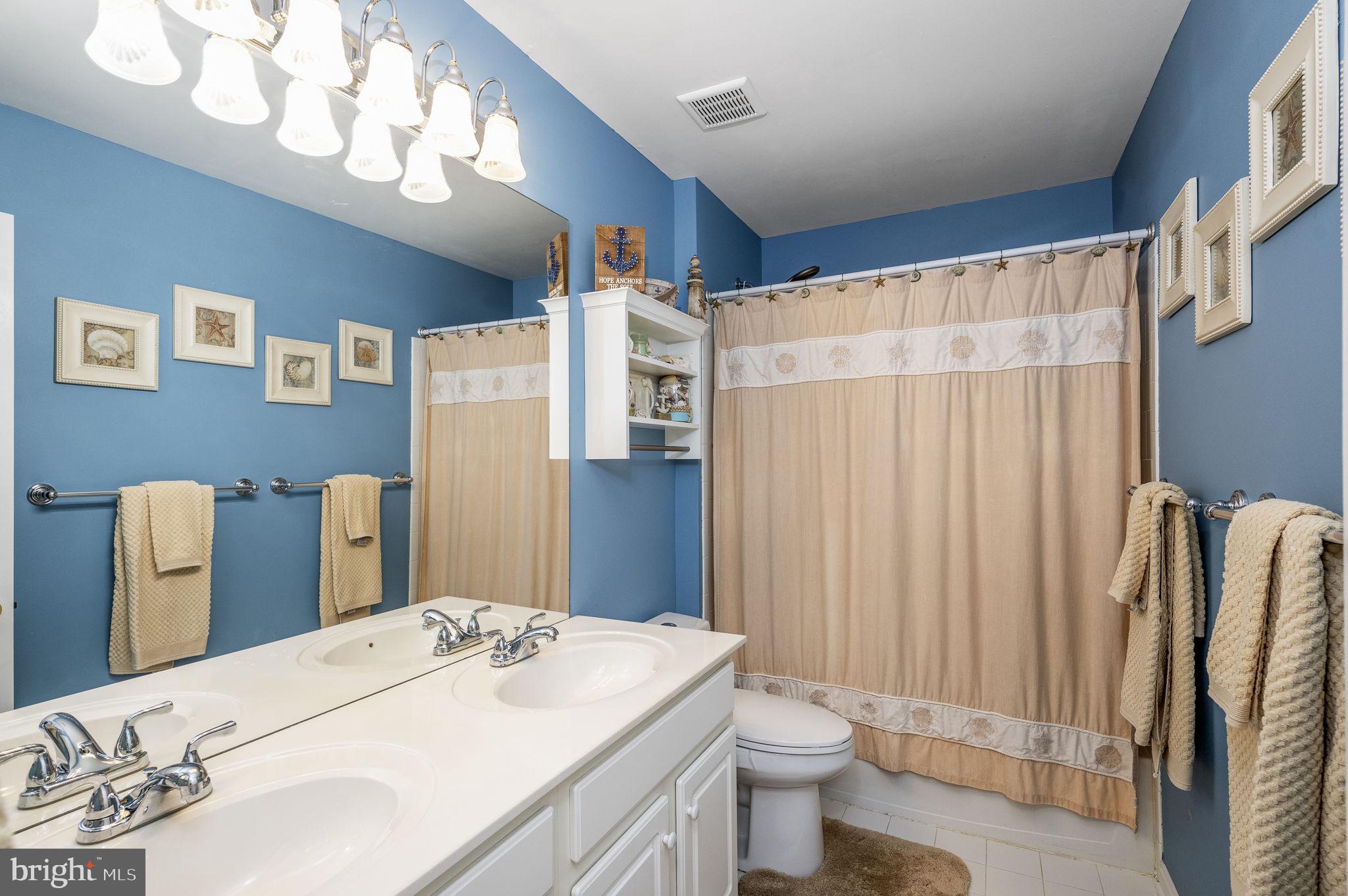 APPLEGATE - Residential