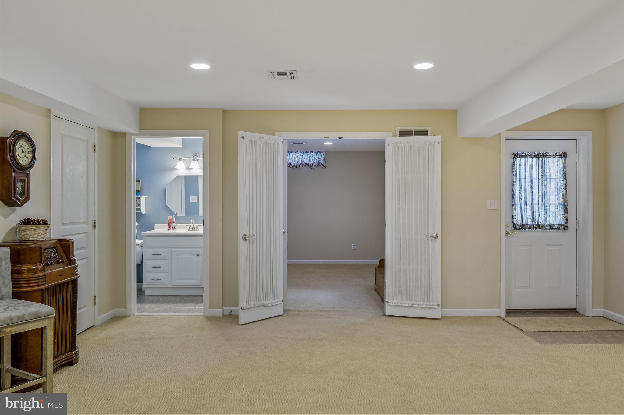 APPLEGATE - Residential