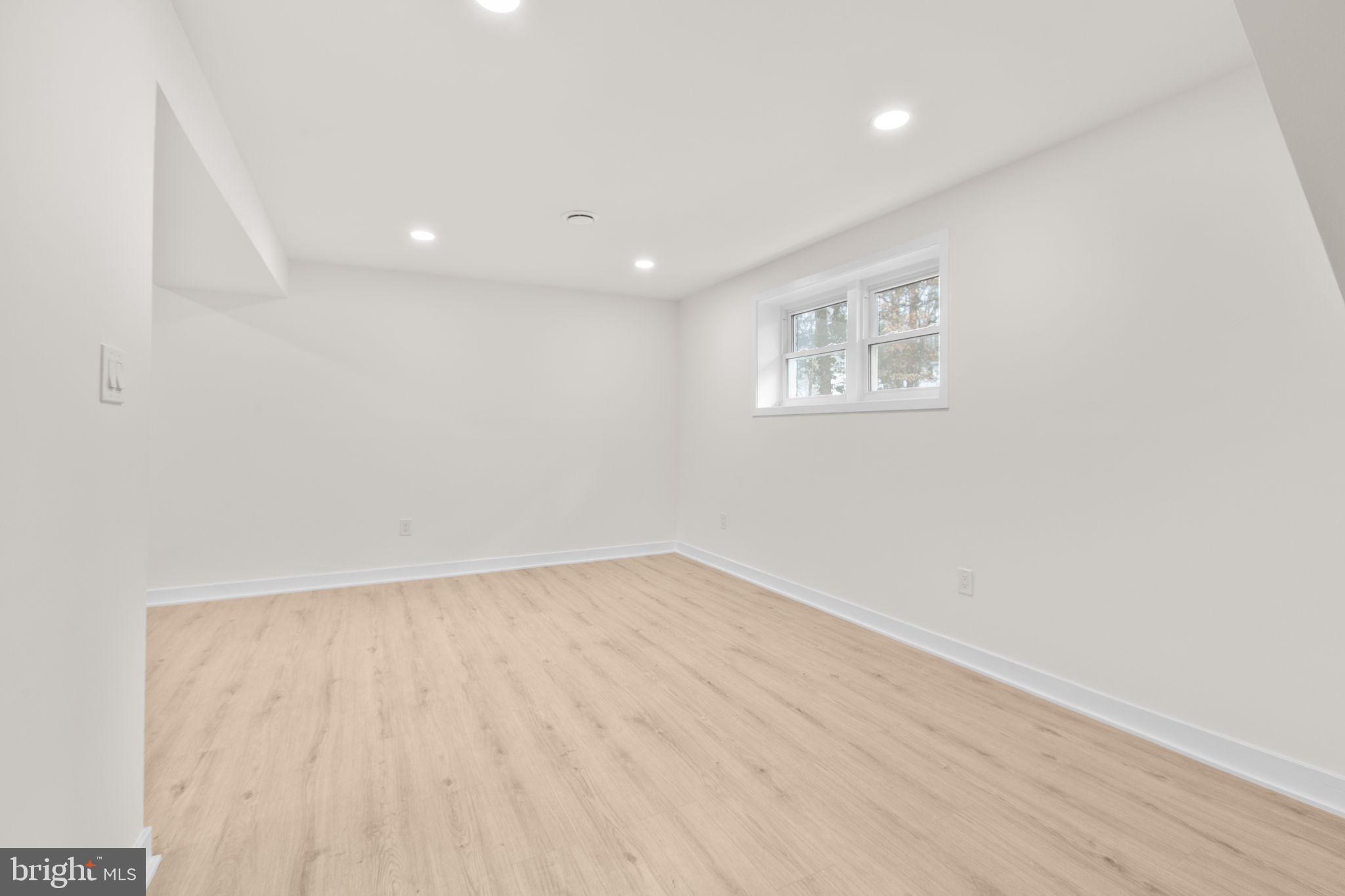 AQUIA HARBOUR - Residential