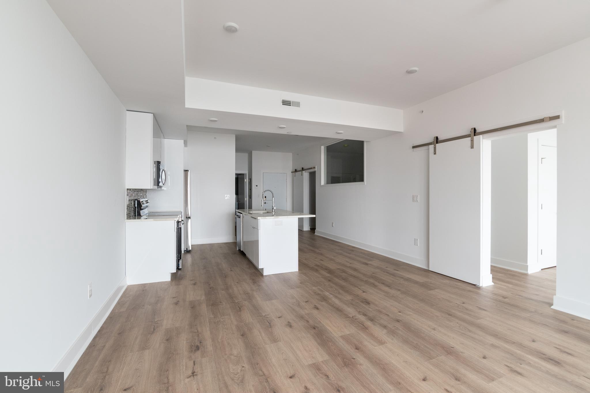 POINT BREEZE - Residential Lease