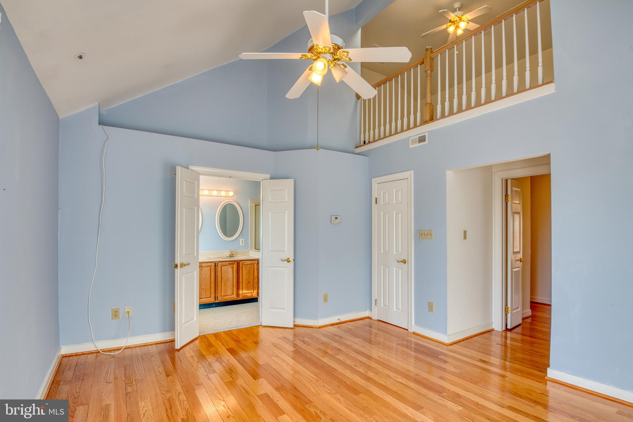 QUINCE ORCHARD KNOLLS - Residential