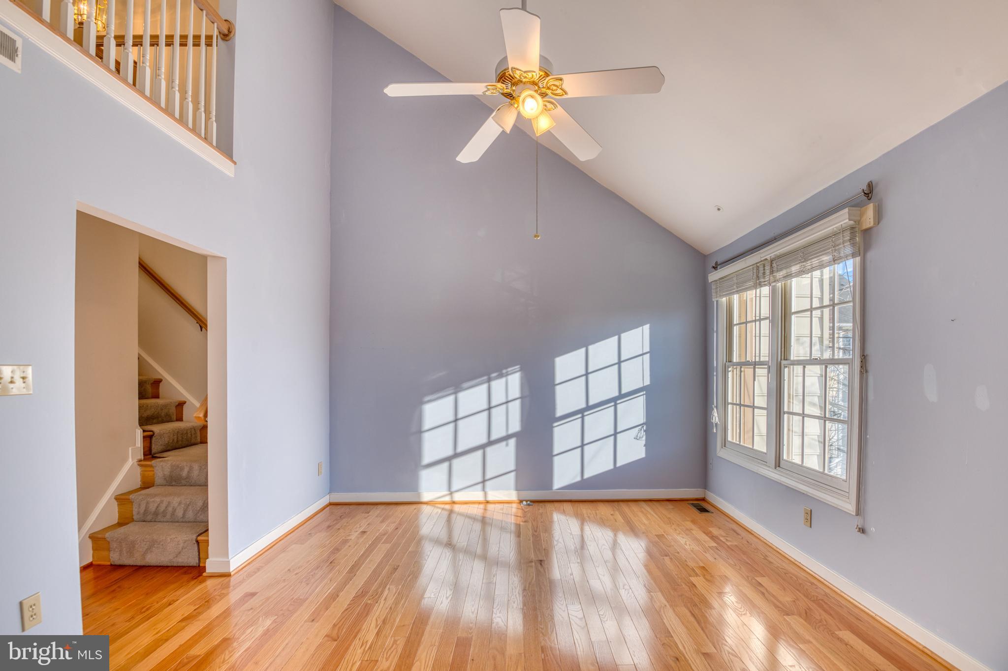 QUINCE ORCHARD KNOLLS - Residential