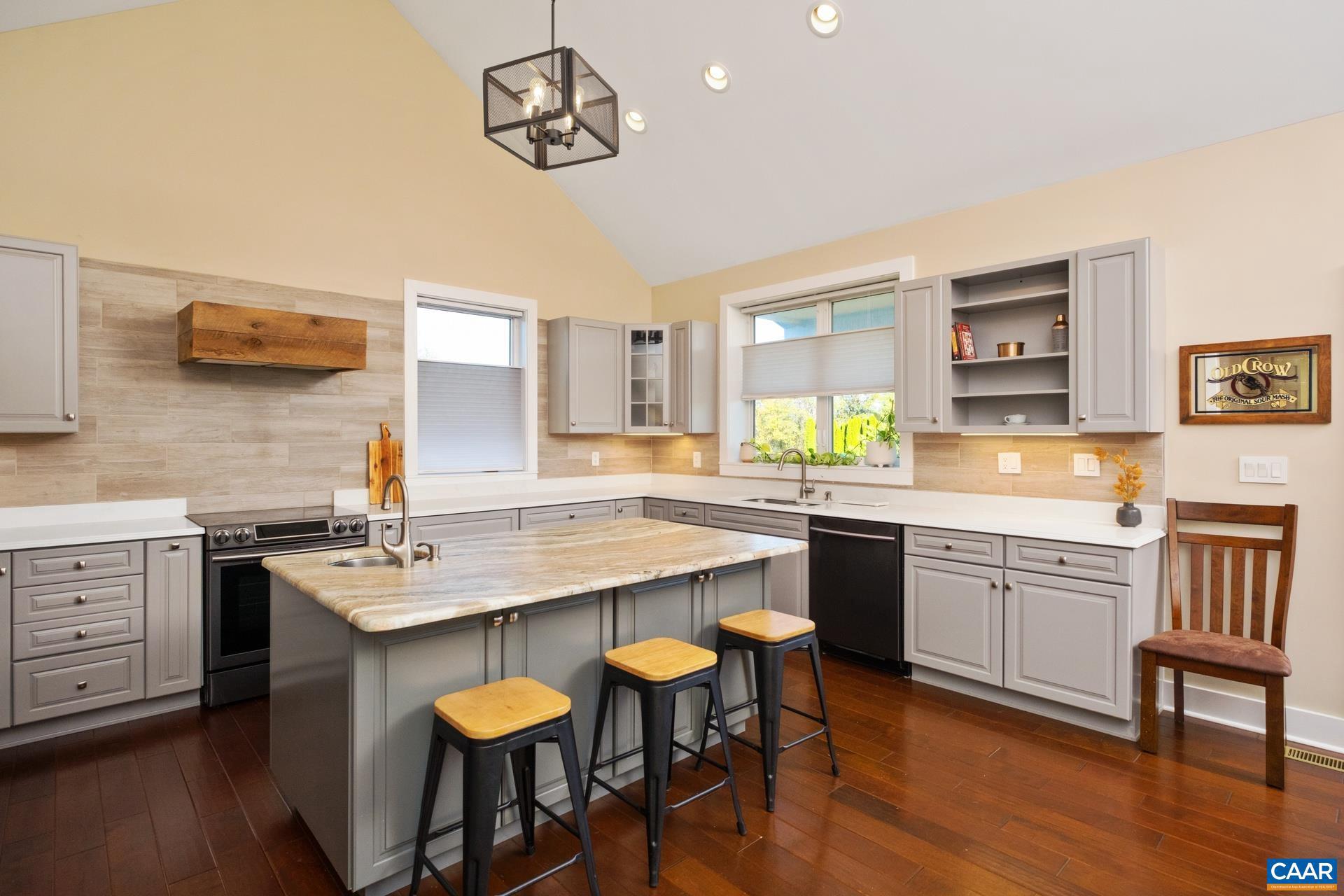 GODALMING - Residential