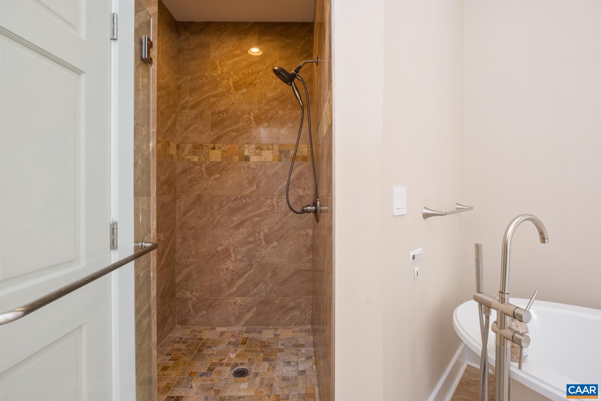 GODALMING - Residential