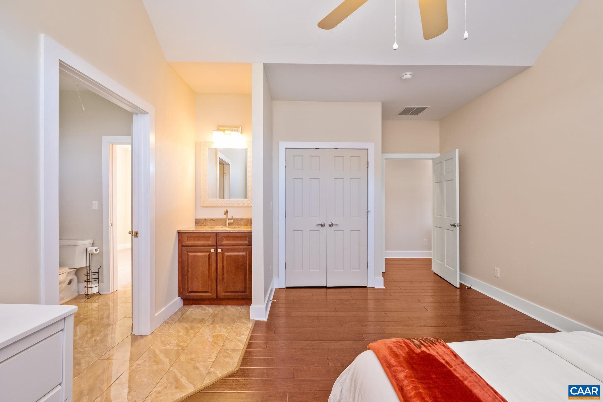 GODALMING - Residential