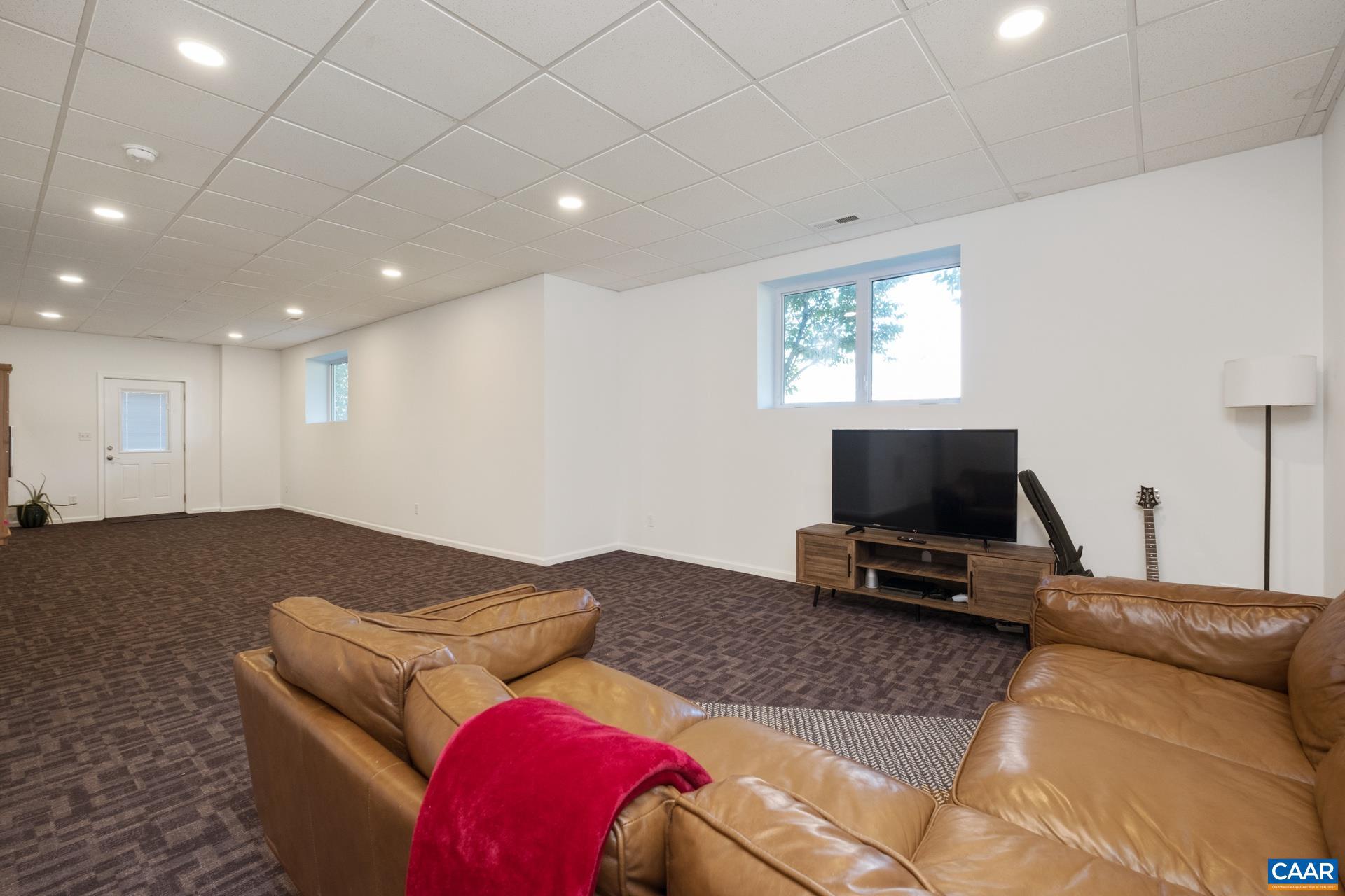 GODALMING - Residential