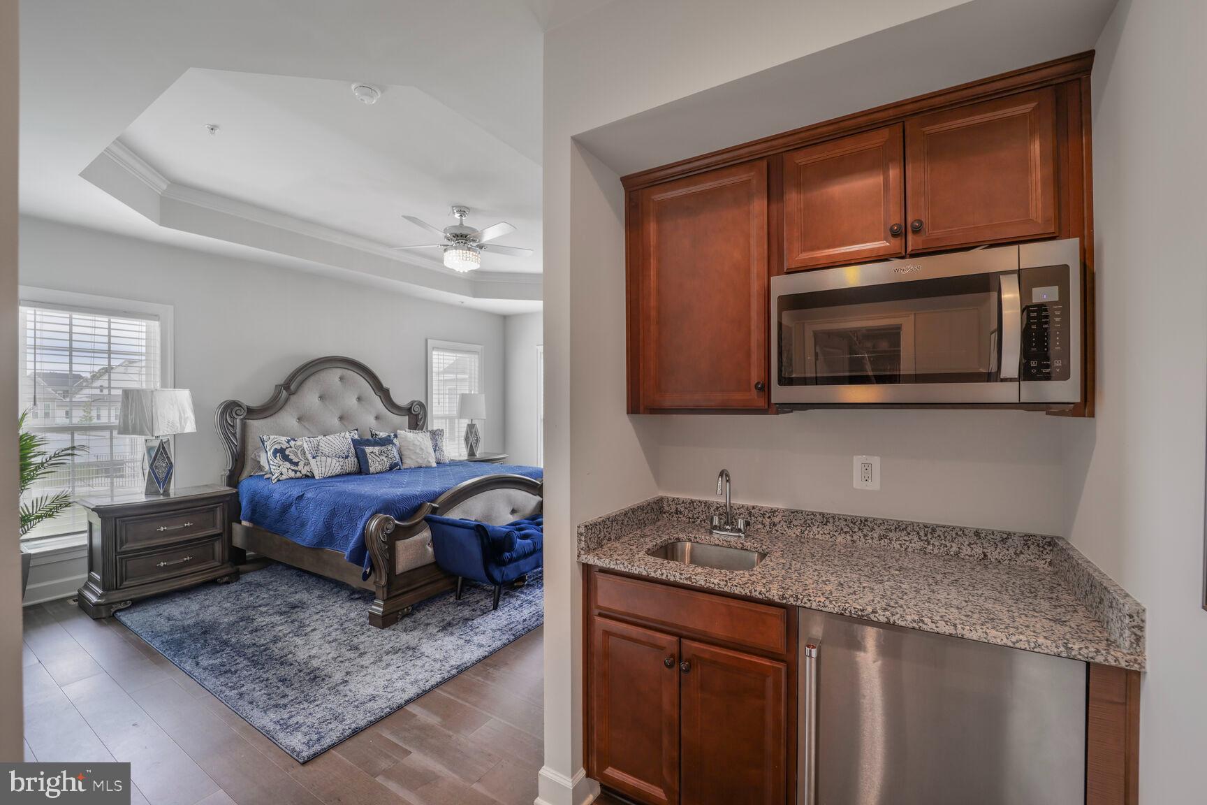 VILLAGES OF SAVANNAH - Residential