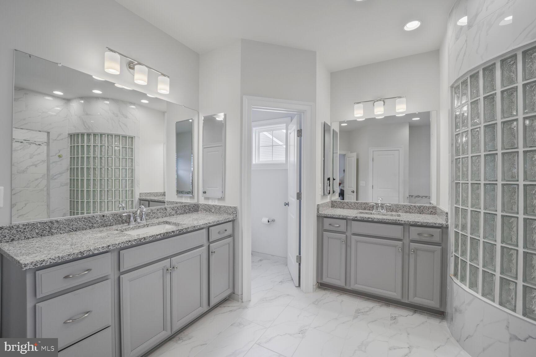 VILLAGES OF SAVANNAH - Residential