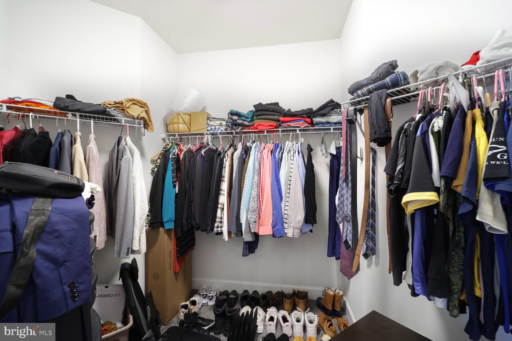 VILLAGES OF SAVANNAH - Residential