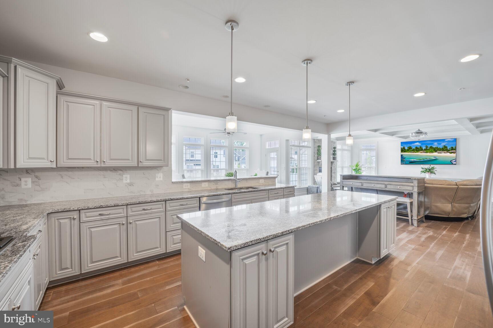 VILLAGES OF SAVANNAH - Residential