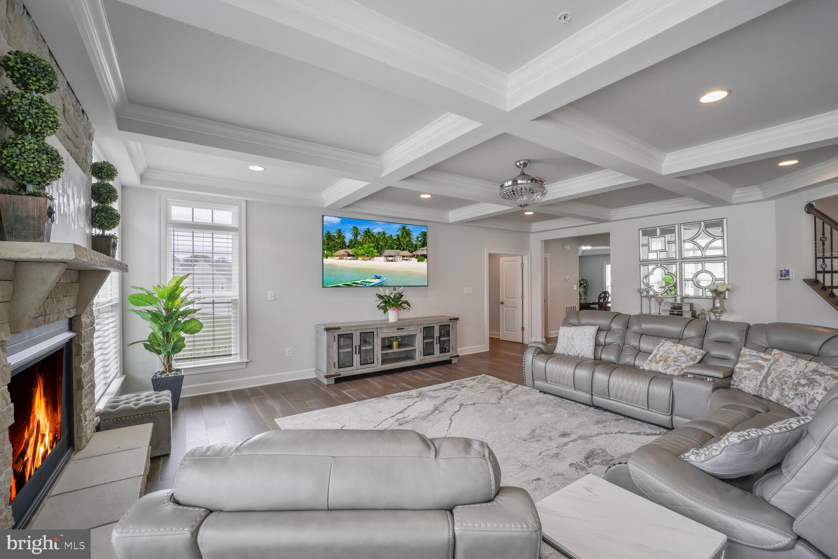 VILLAGES OF SAVANNAH - Residential