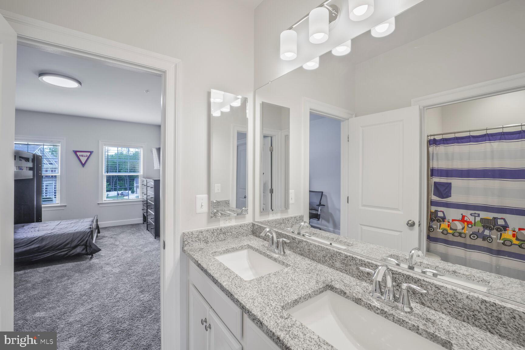 VILLAGES OF SAVANNAH - Residential