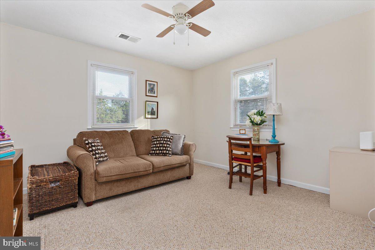 SHEN RIVER LAKES - Residential