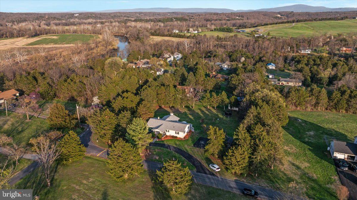 SHEN RIVER LAKES - Residential