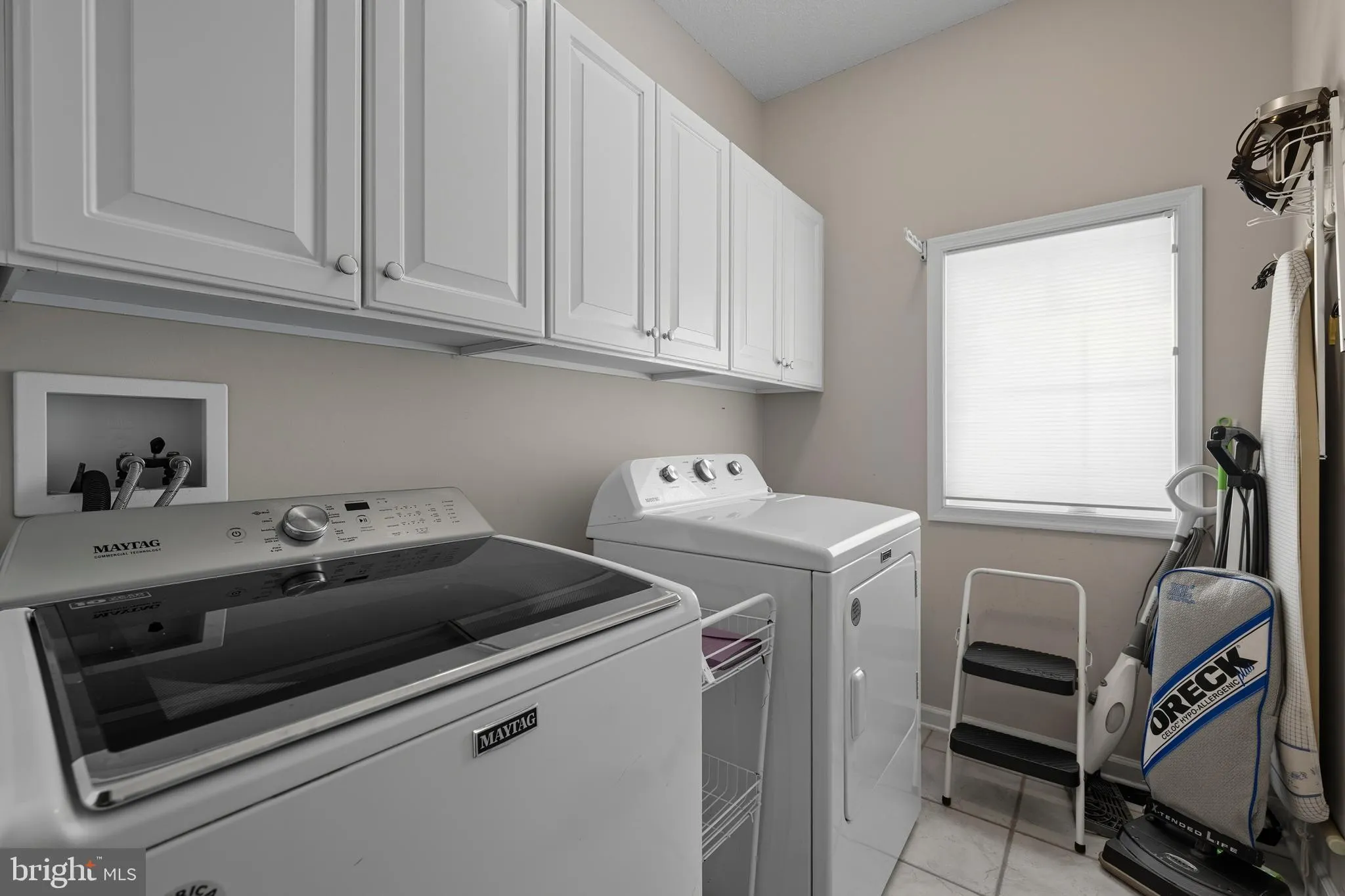 Rehoboth Beach, Delaware 19971, United States, 4 Bedrooms Bedrooms, ,5 BathroomsBathrooms,Residential,Contingent,209865