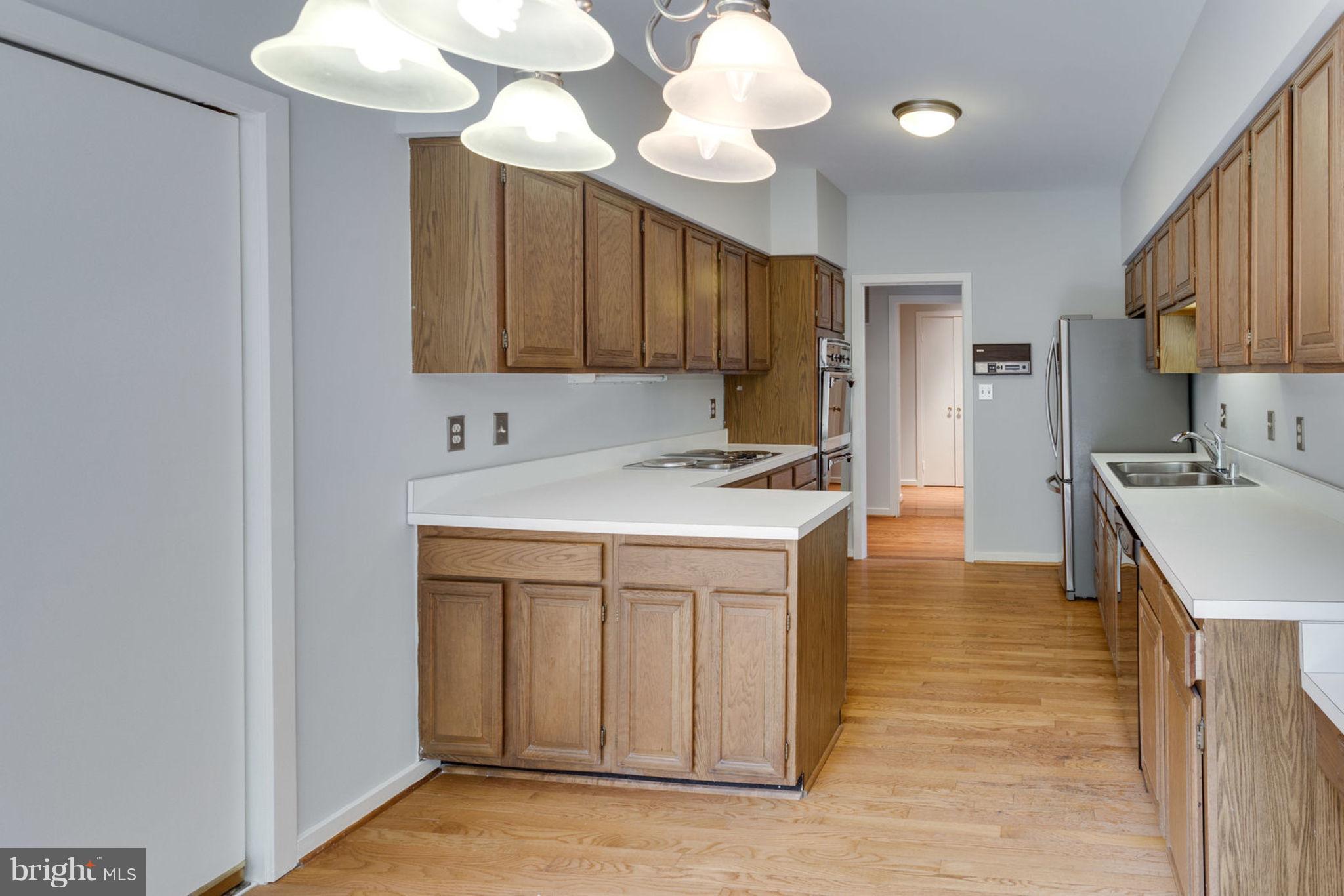 GREAT OAKS - Residential