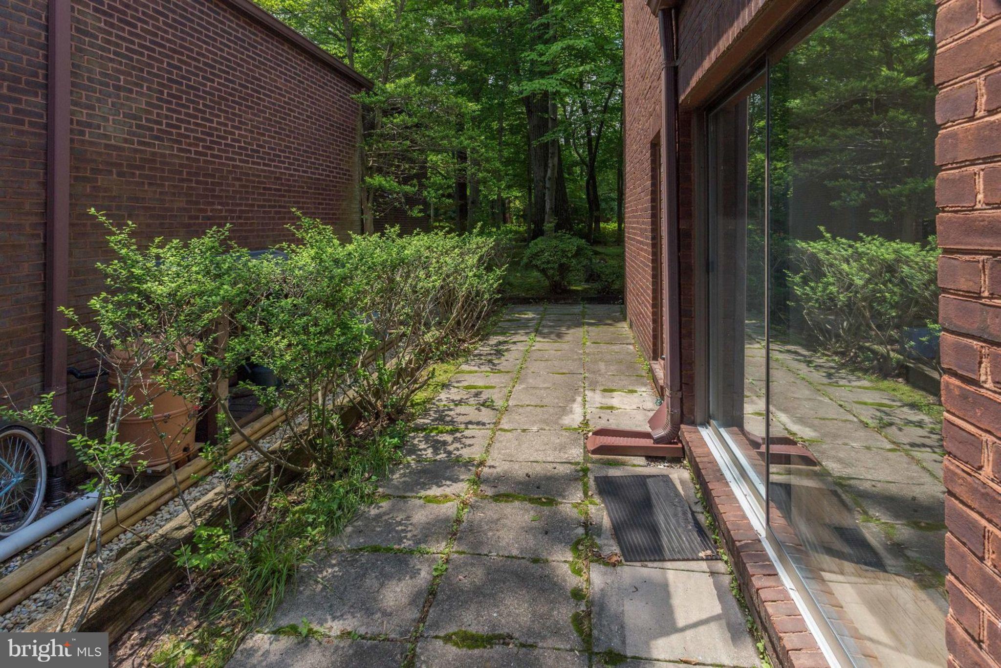 GREAT OAKS - Residential