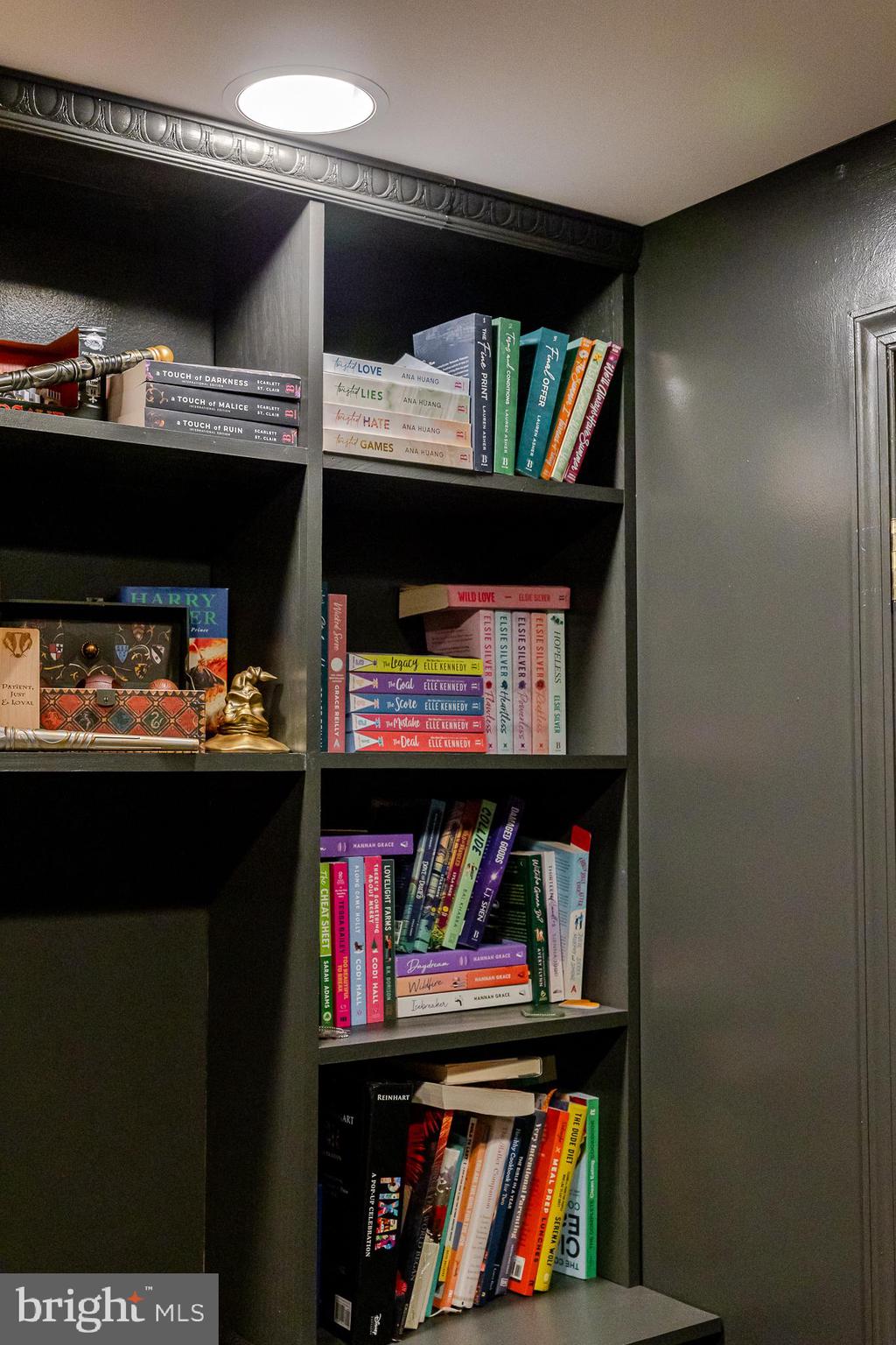 AUSTIN RIDGE - Residential