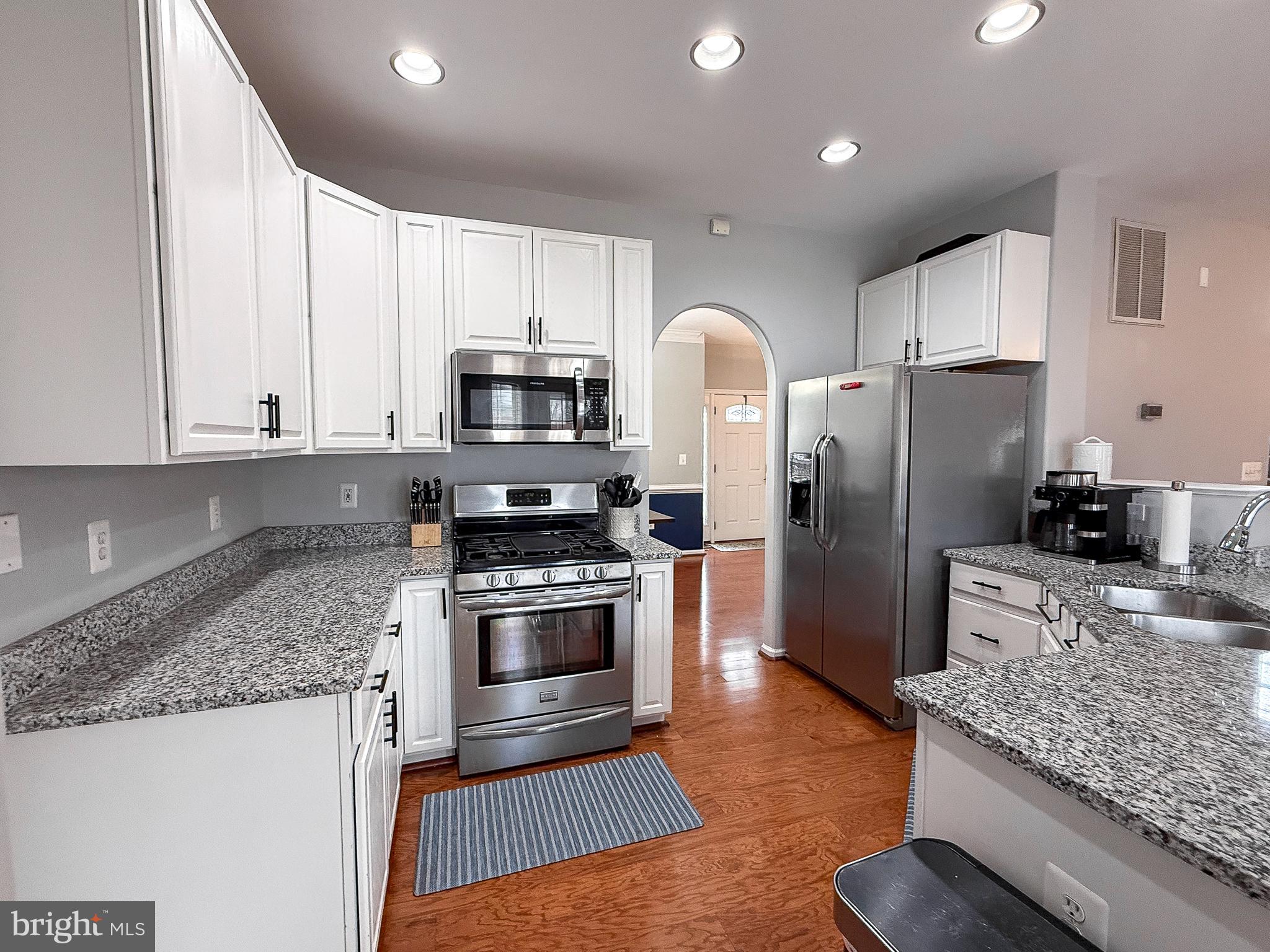 AUSTIN RIDGE - Residential