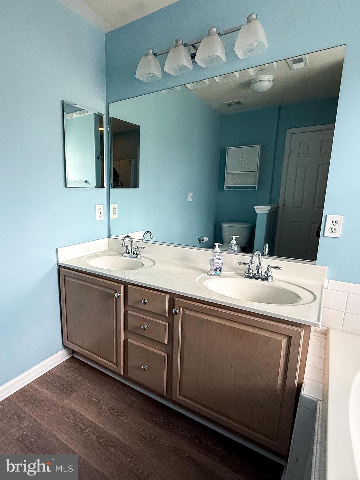 AUSTIN RIDGE - Residential