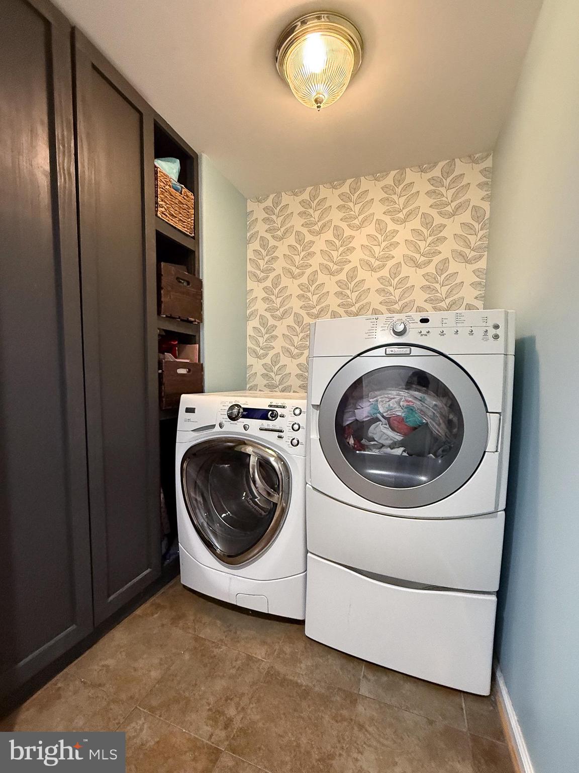 AUSTIN RIDGE - Residential