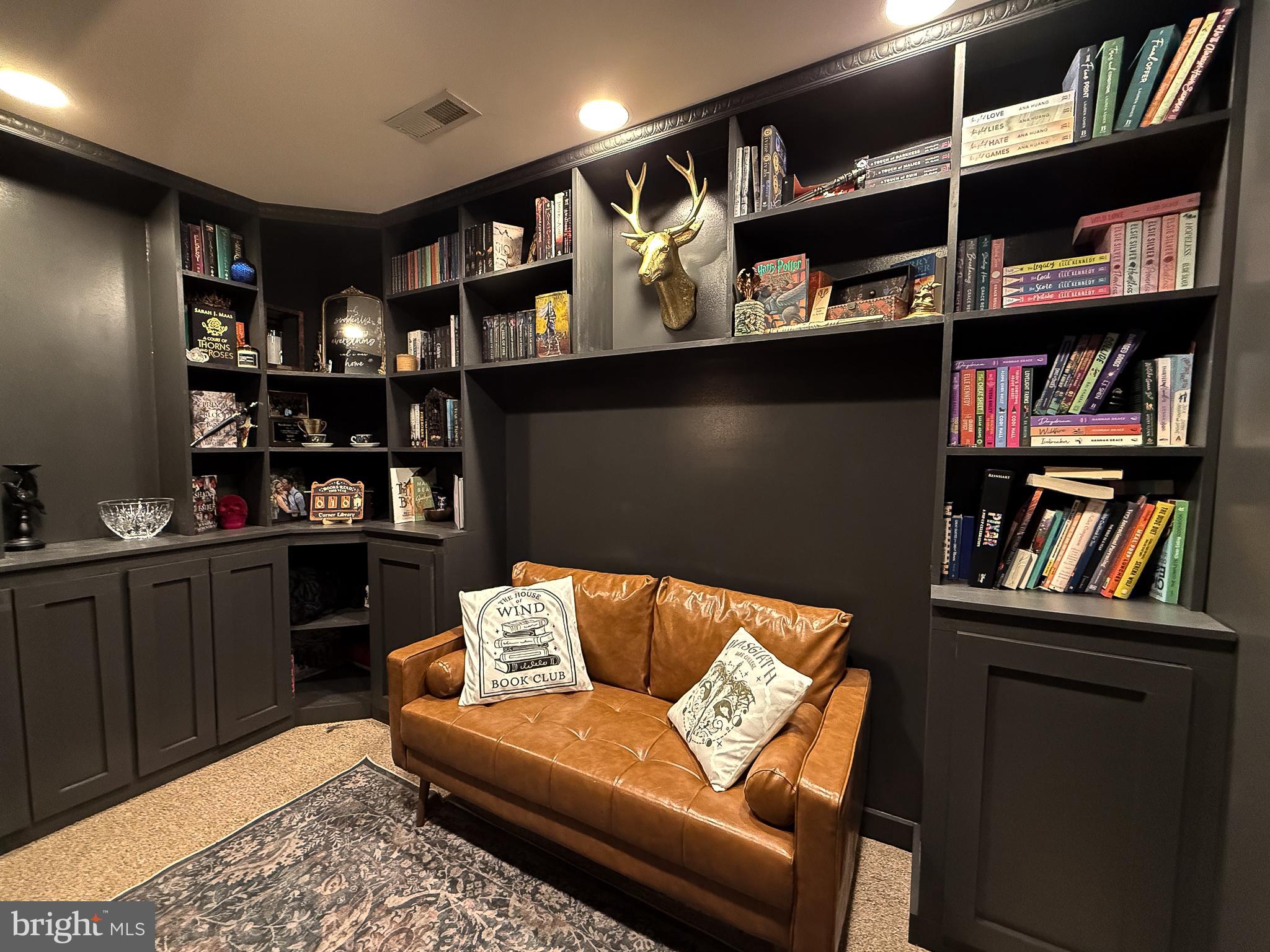 AUSTIN RIDGE - Residential