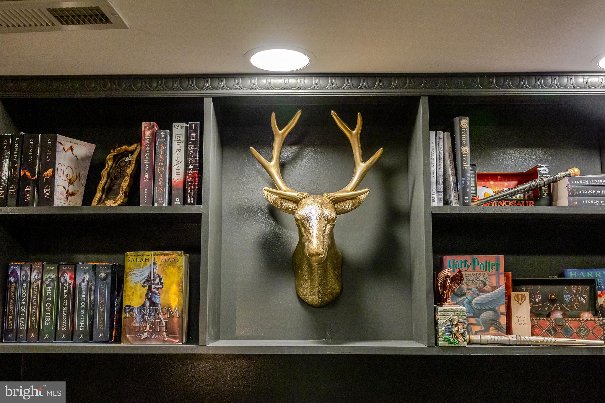 AUSTIN RIDGE - Residential