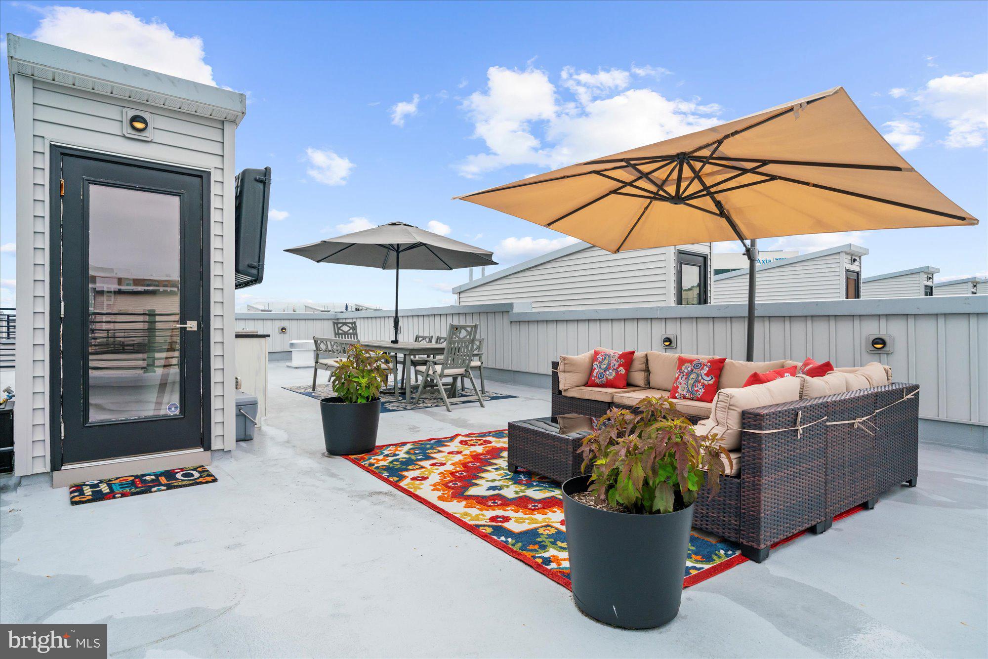 512 BREWSTER ALLEY