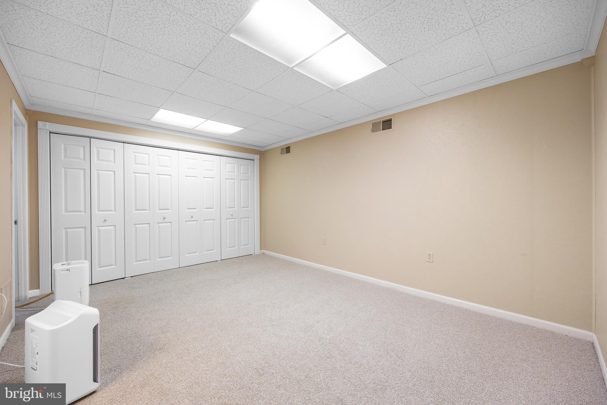 HICKORY RIDGE - Residential