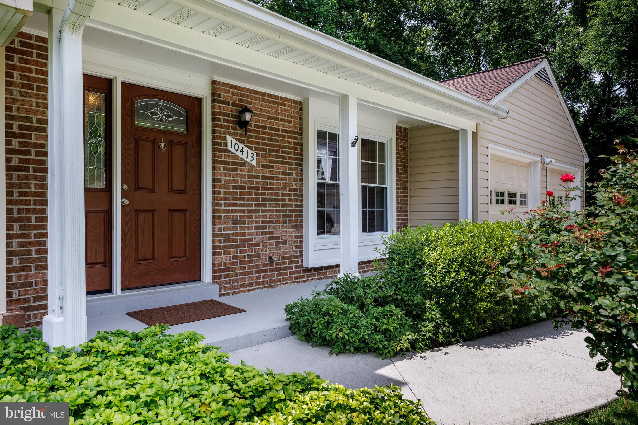 10413 BLUE ARROW COURT