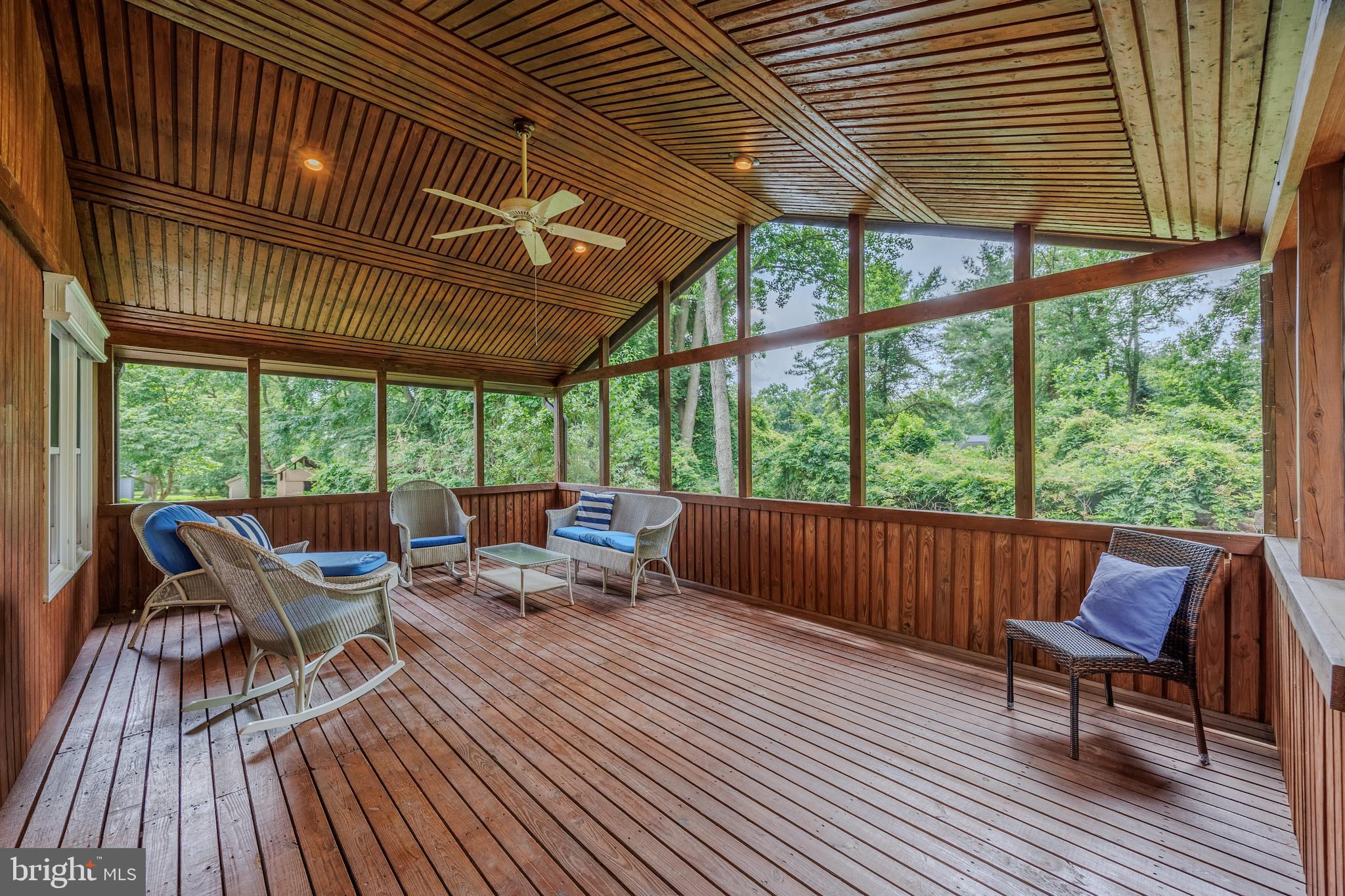 HICKORY RIDGE - Residential