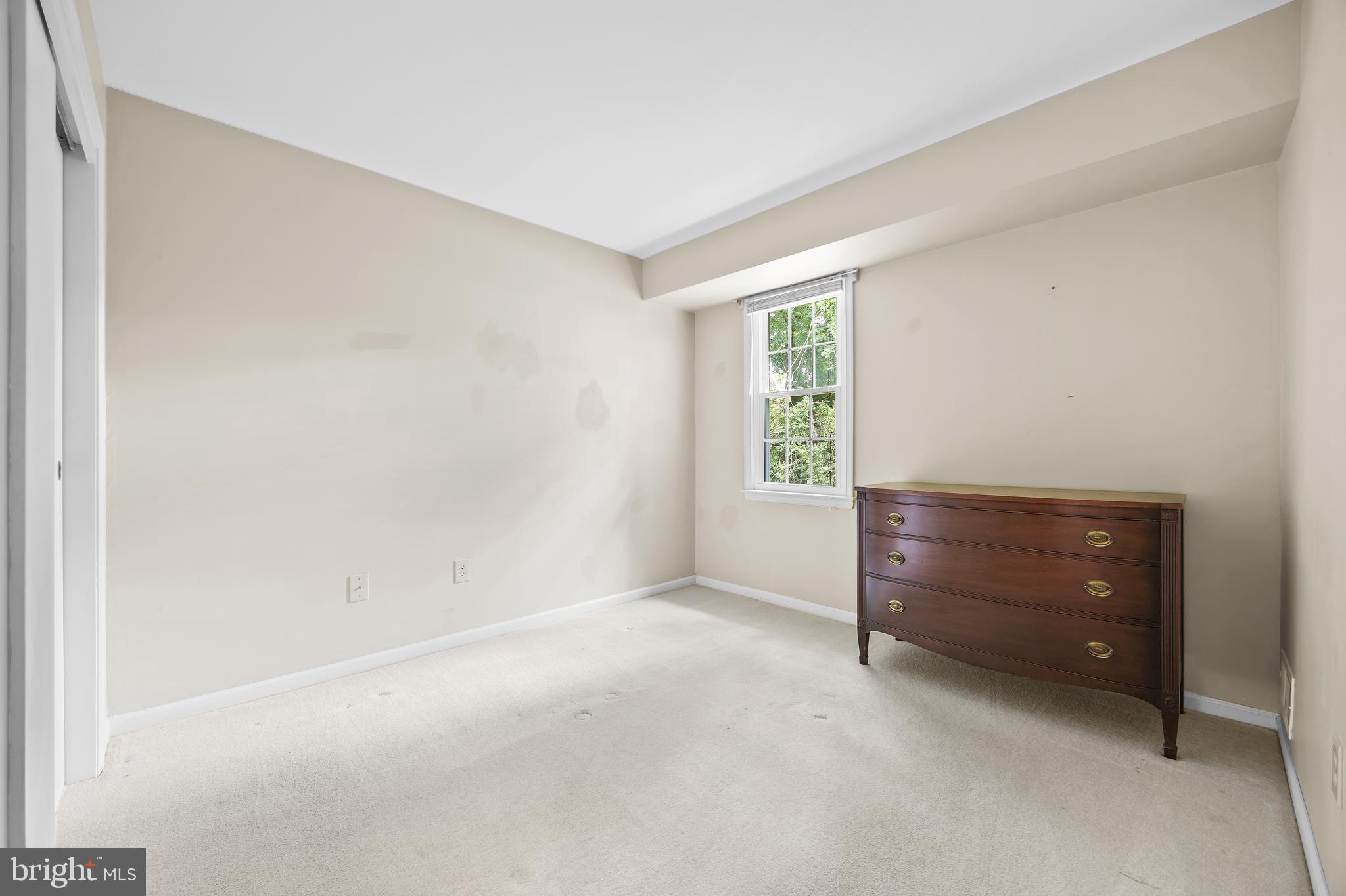 HICKORY RIDGE - Residential