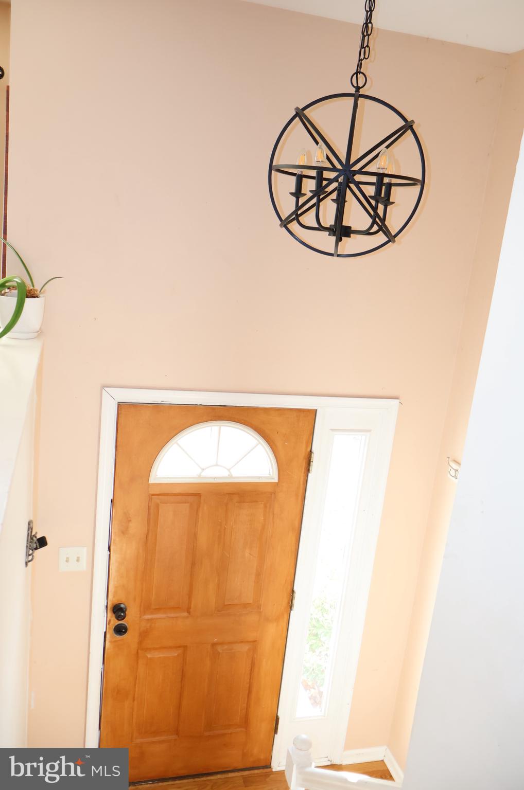 KENSINGTON COURTS - Residential