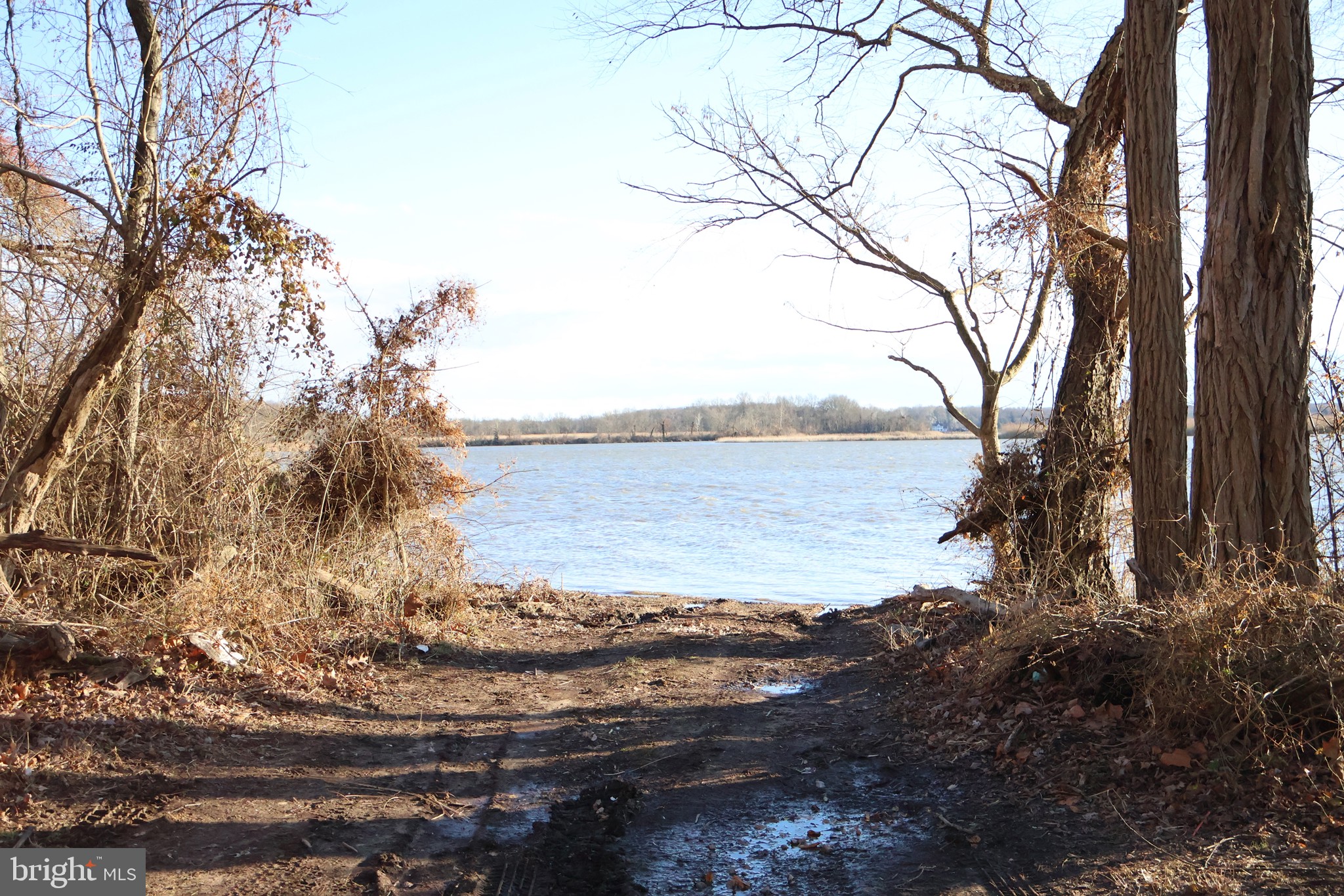 KENSINGTON COURTS - Residential