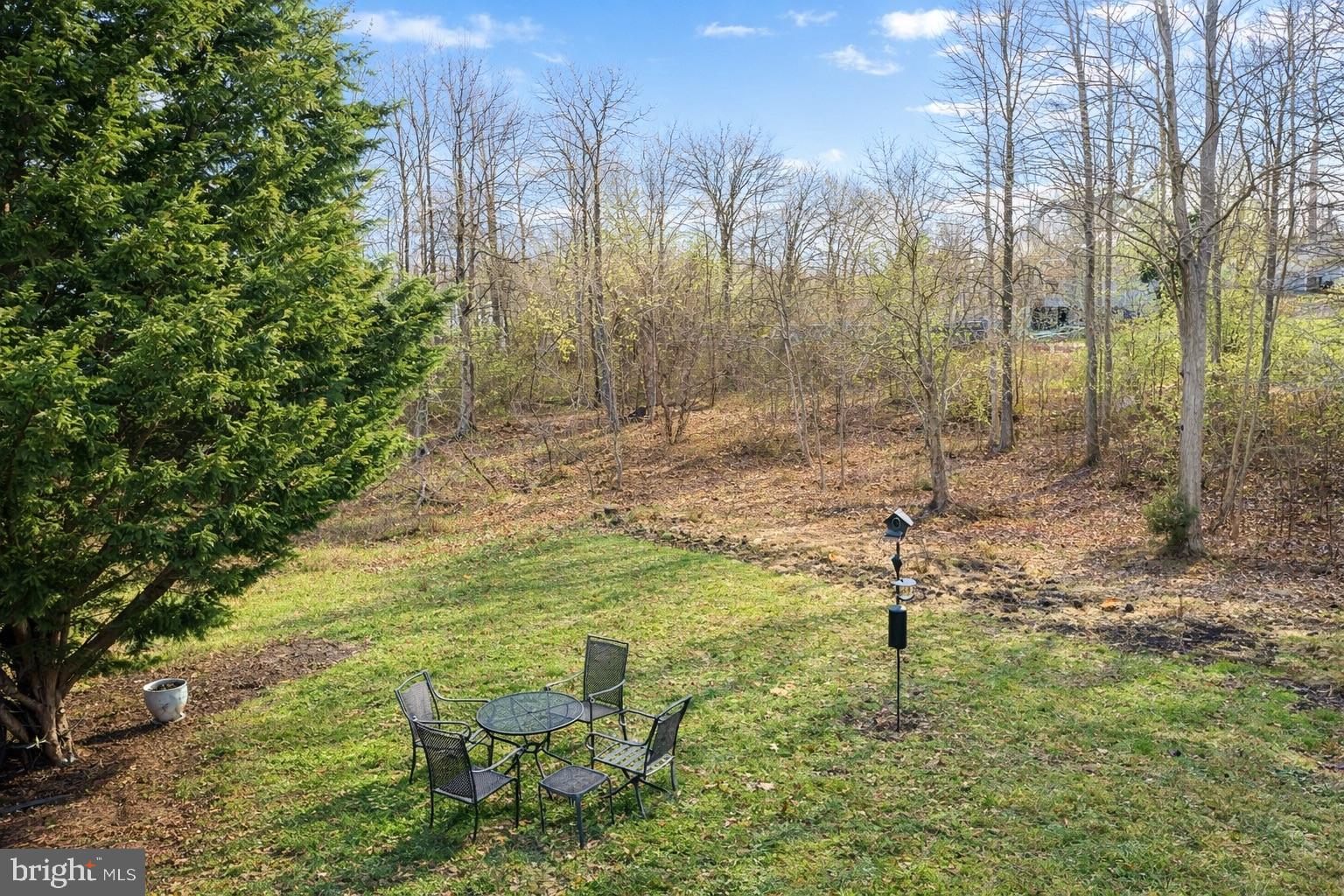 KENSINGTON COURTS - Residential