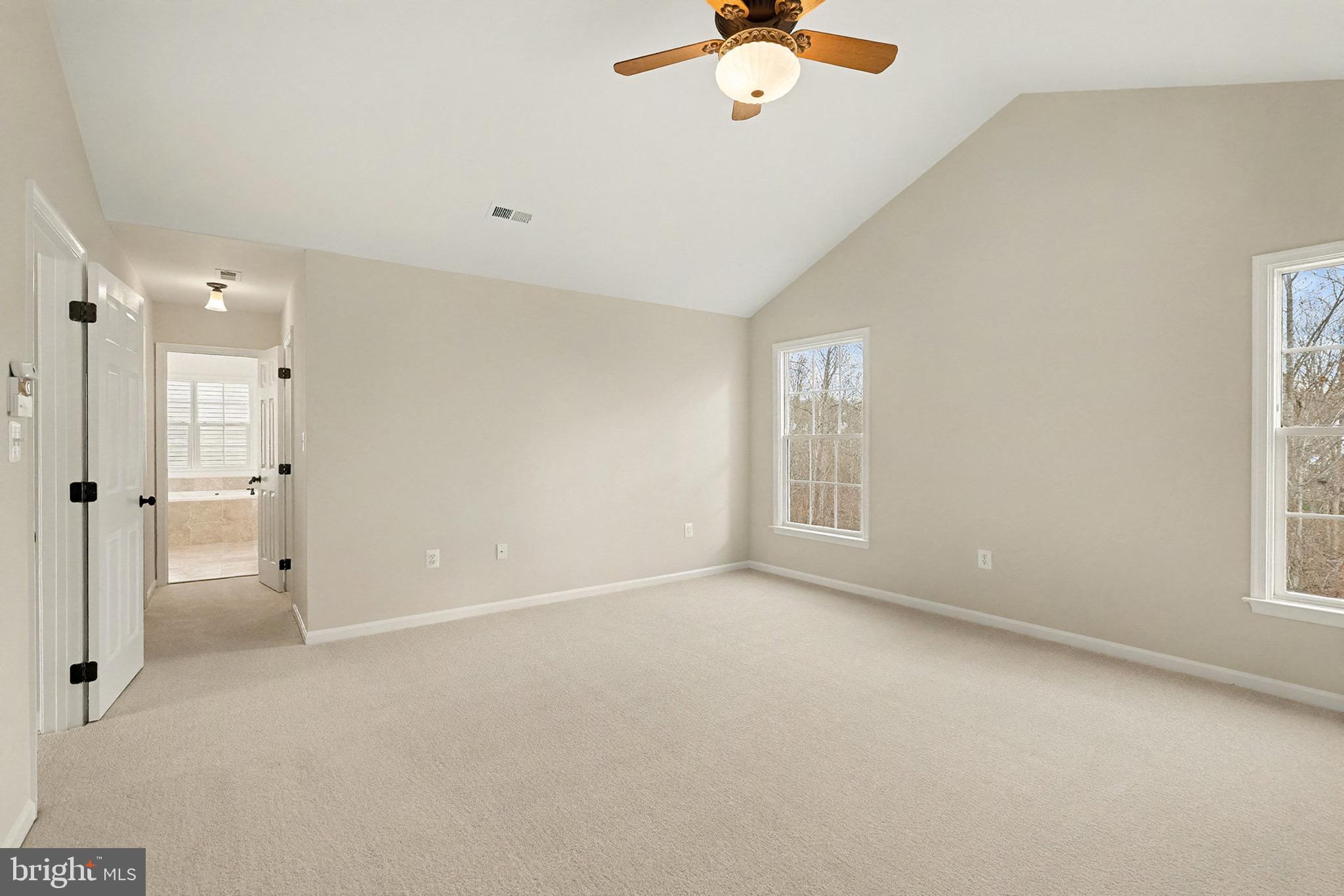 ARTILLERY RIDGE - Residential