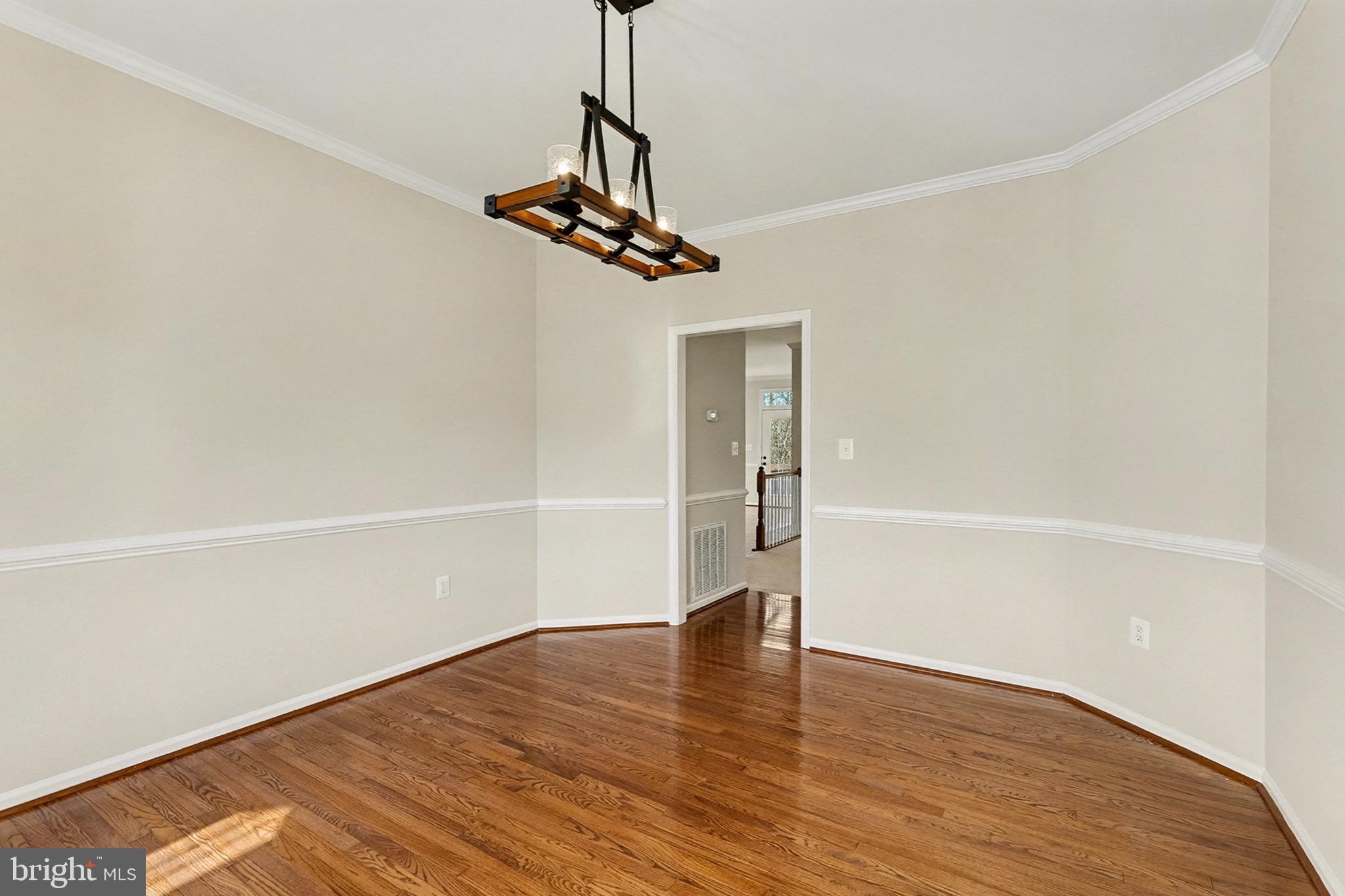 ARTILLERY RIDGE - Residential