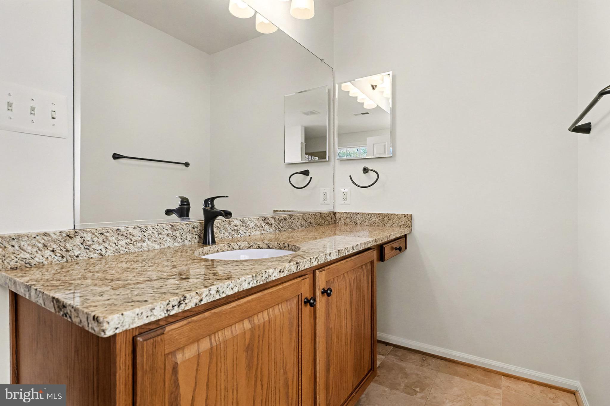 ARTILLERY RIDGE - Residential