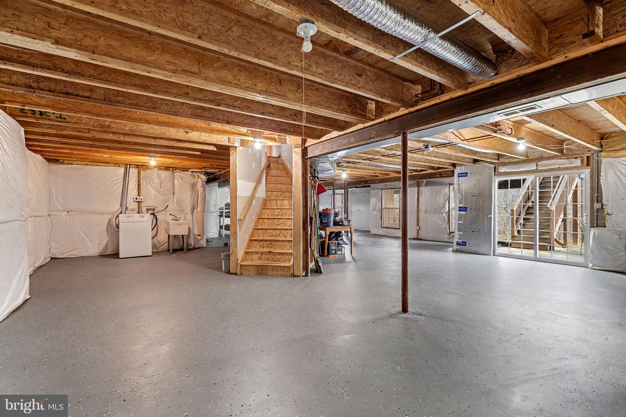 ARTILLERY RIDGE - Residential