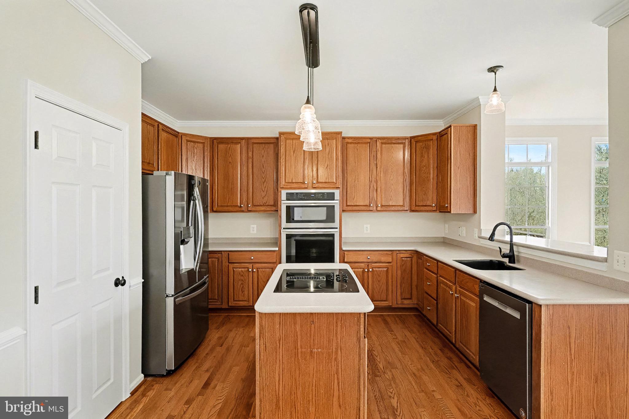 ARTILLERY RIDGE - Residential