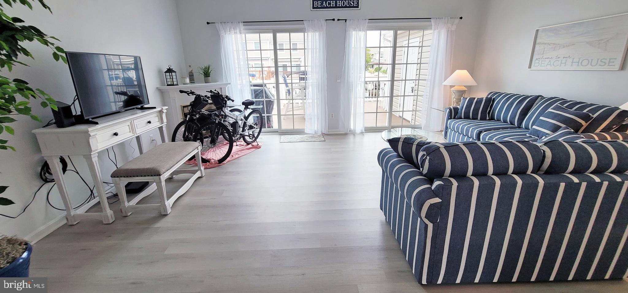 TOWNES OF NANTUCKET - Residential