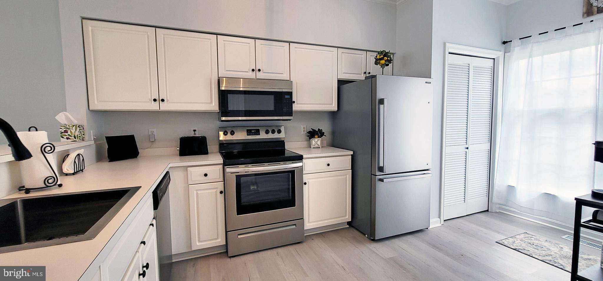 TOWNES OF NANTUCKET - Residential