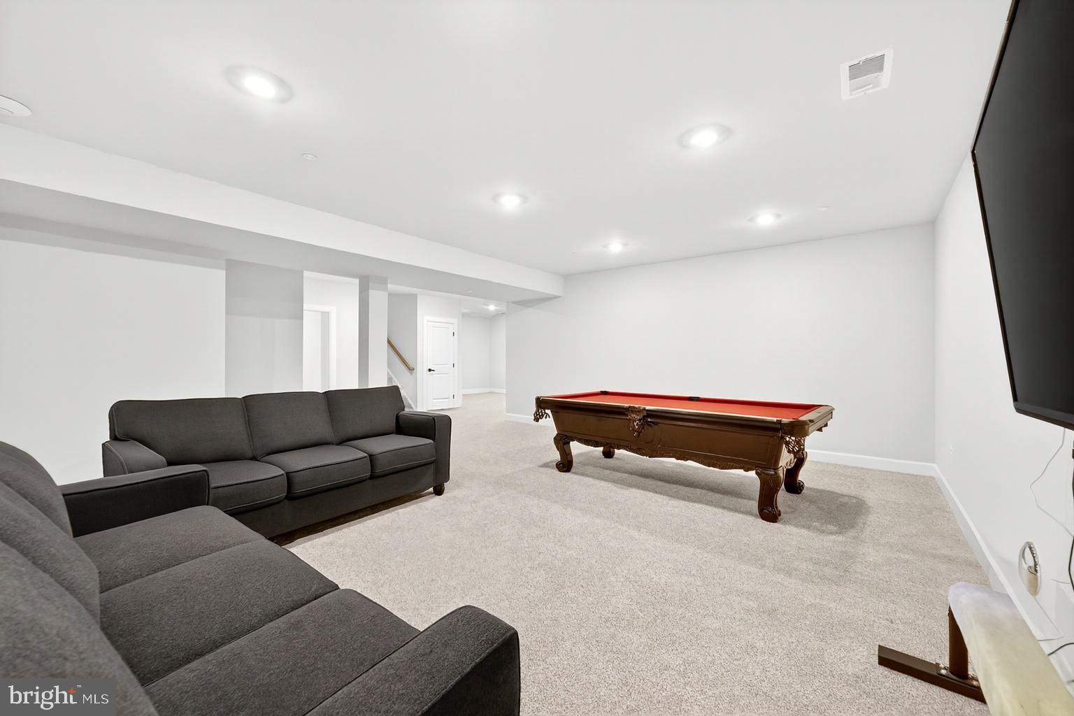 CEDAR CREEK - Residential