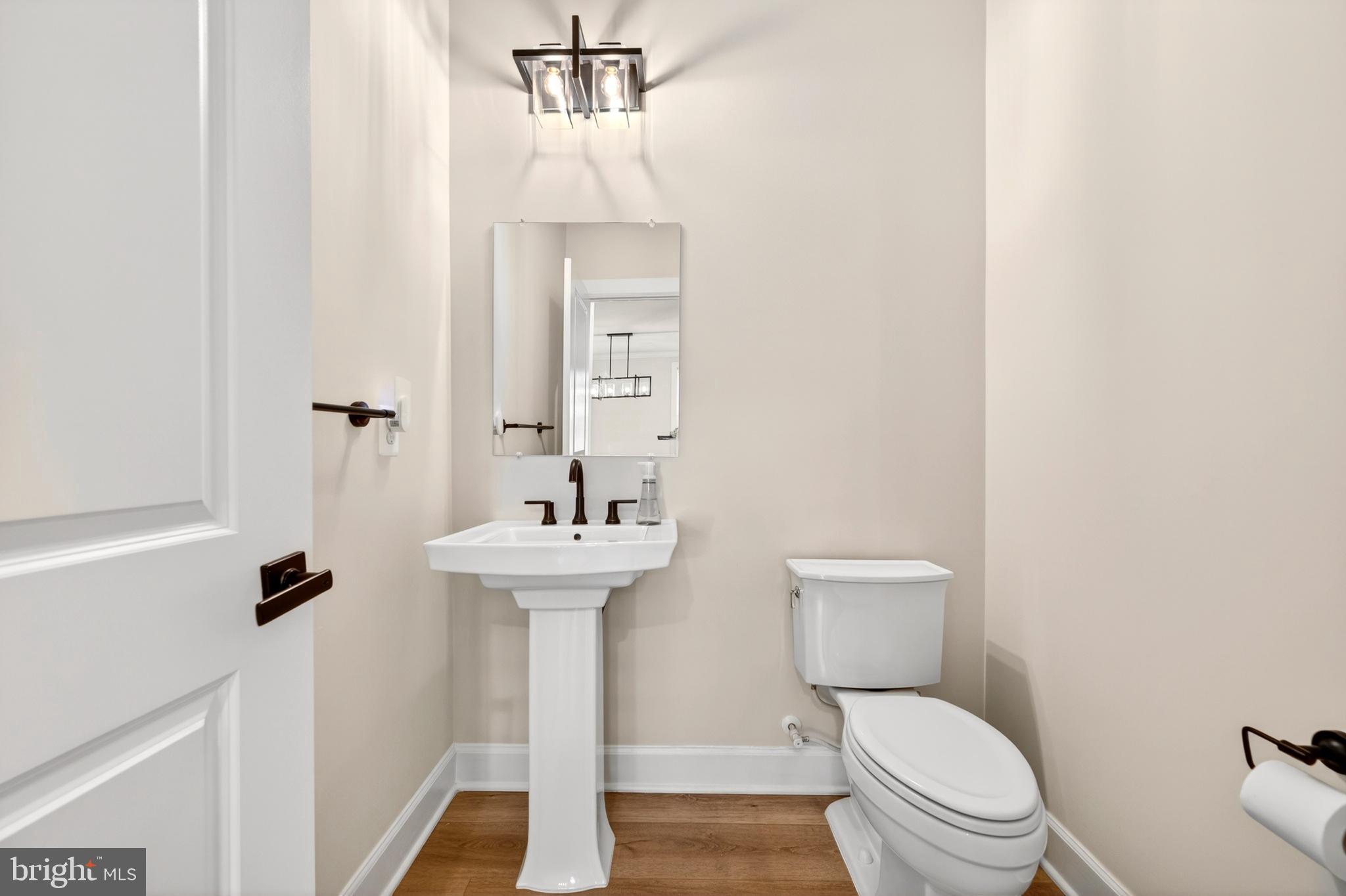 CEDAR CREEK - Residential