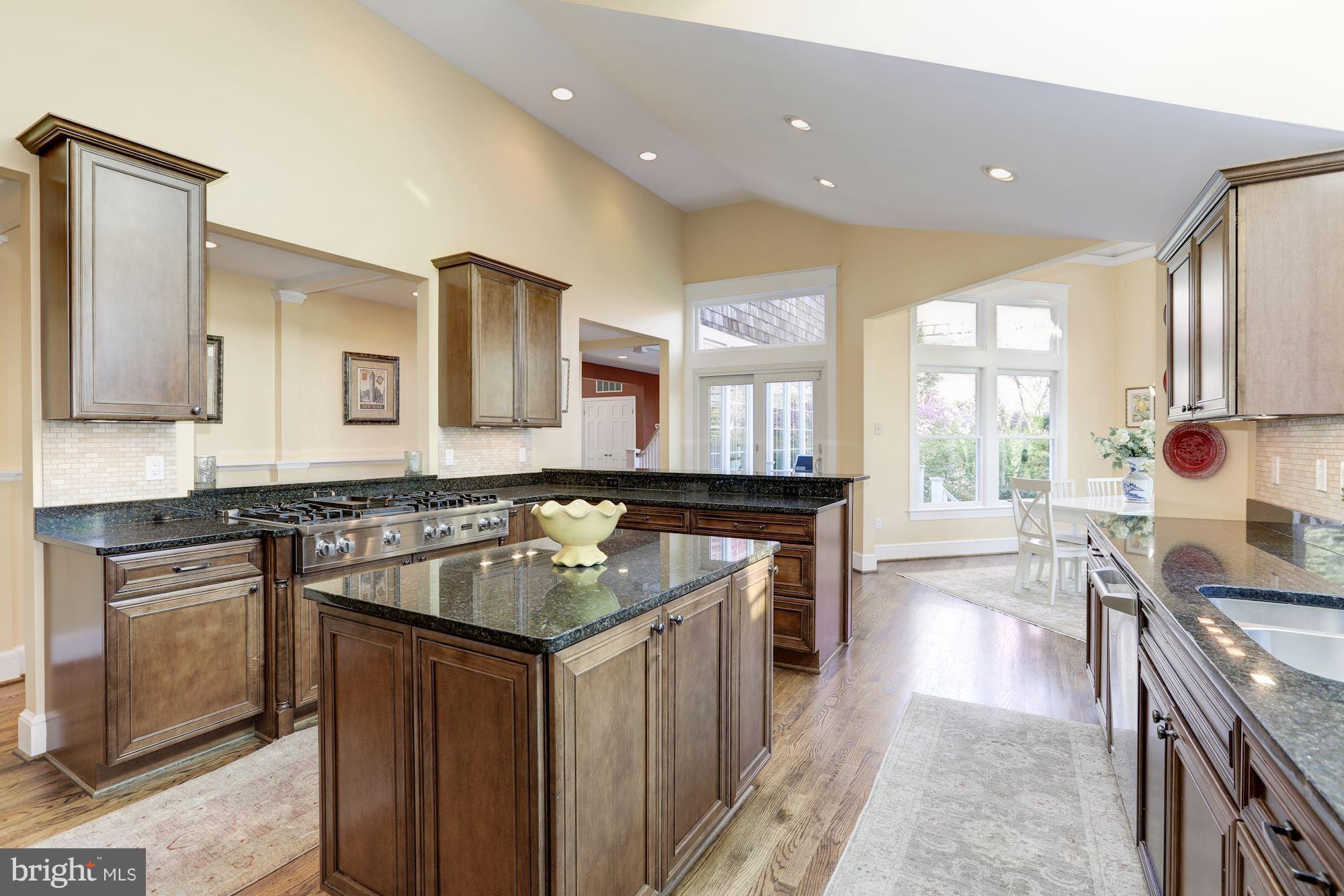 BROOKMONT - Residential