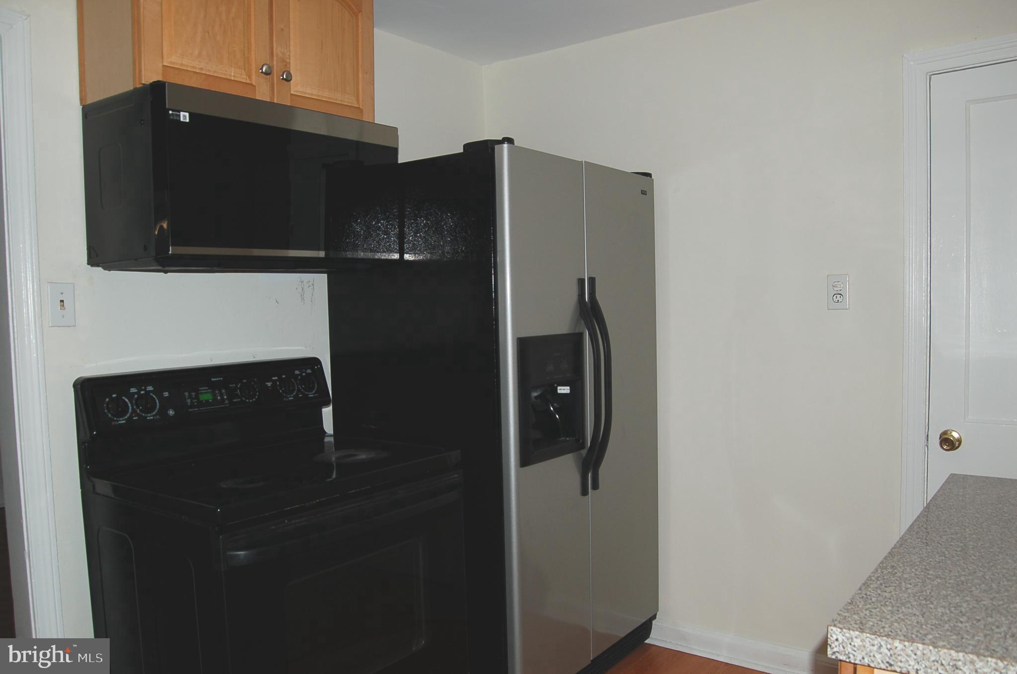 LANCASTER VILLAGE - Residential