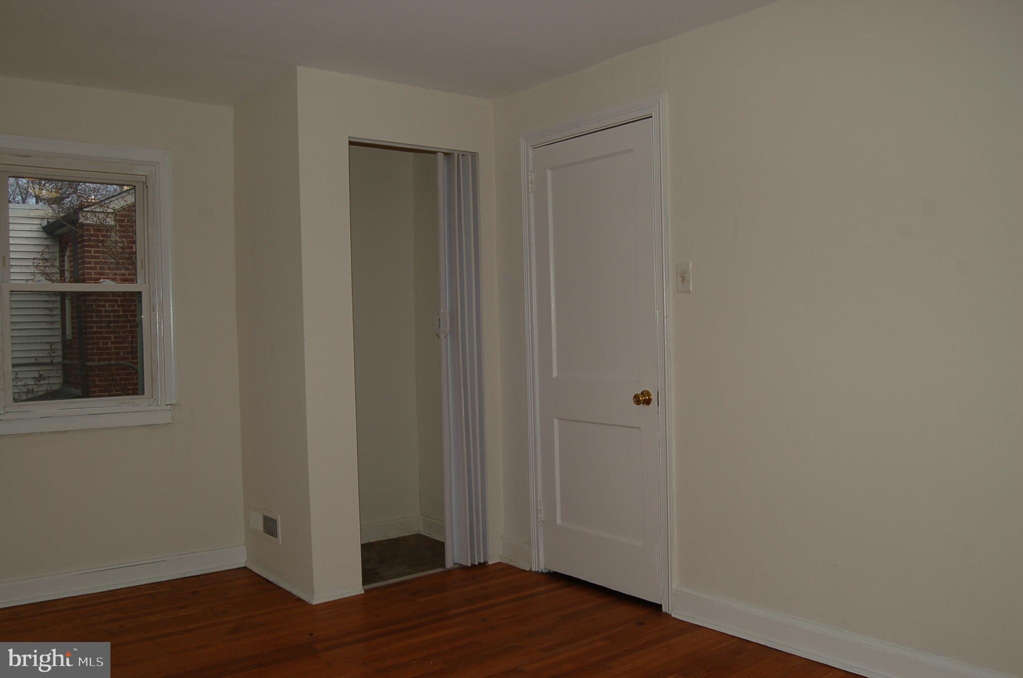 LANCASTER VILLAGE - Residential