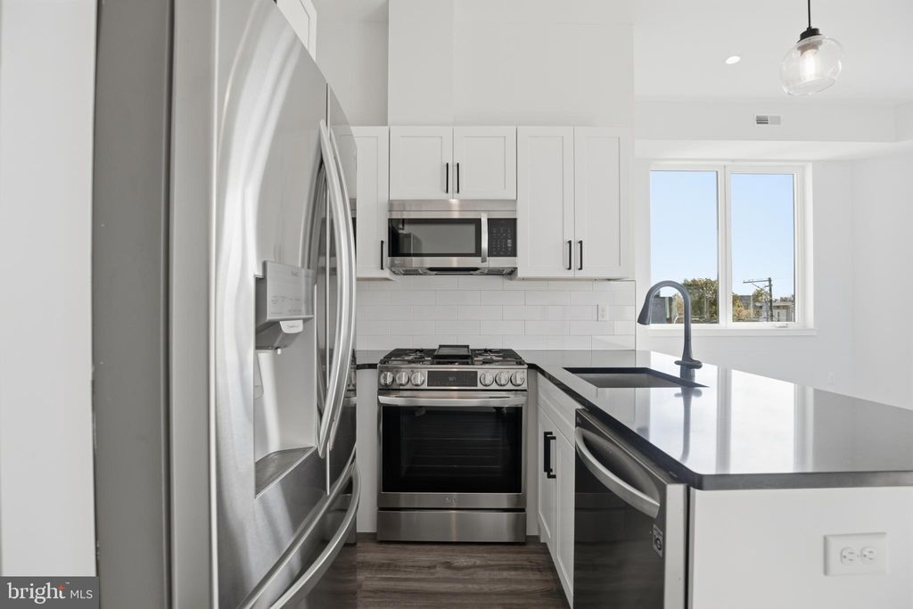 Photo of 2301 Frankford Avenue #5, PHILADELPHIA, PA 19125 (MLS # PAPH2571496)