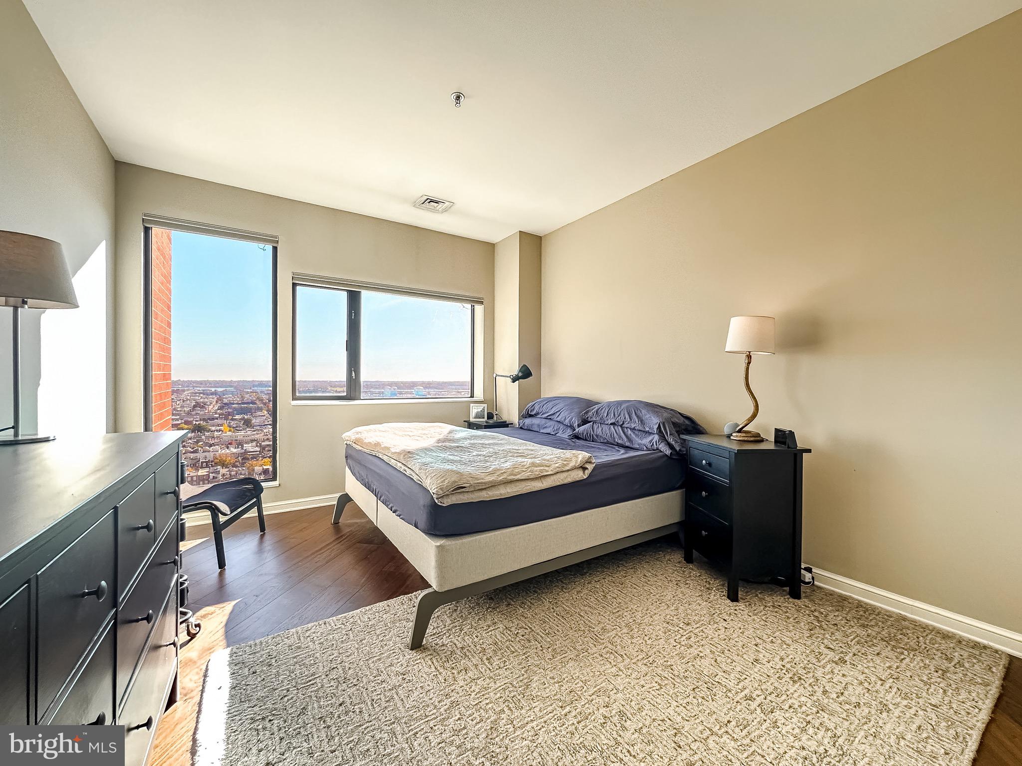 INNER HARBOR - Residential